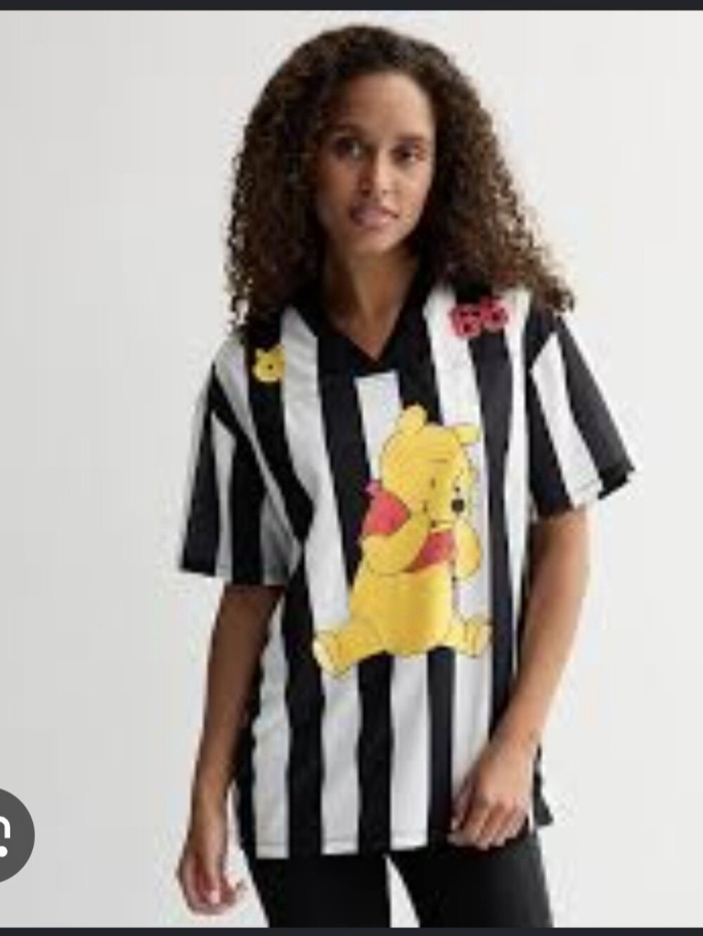 Disney Black & White Striped Short Sleeve Tee Yellow Pooh Graphics Size Med EUC